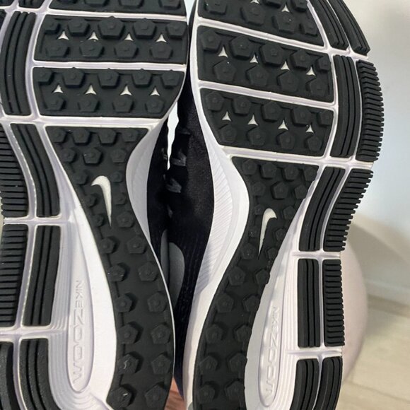 Nike Women's Black & Gray Air Running Sneakers Size 5.5 - Picture 5 of 6